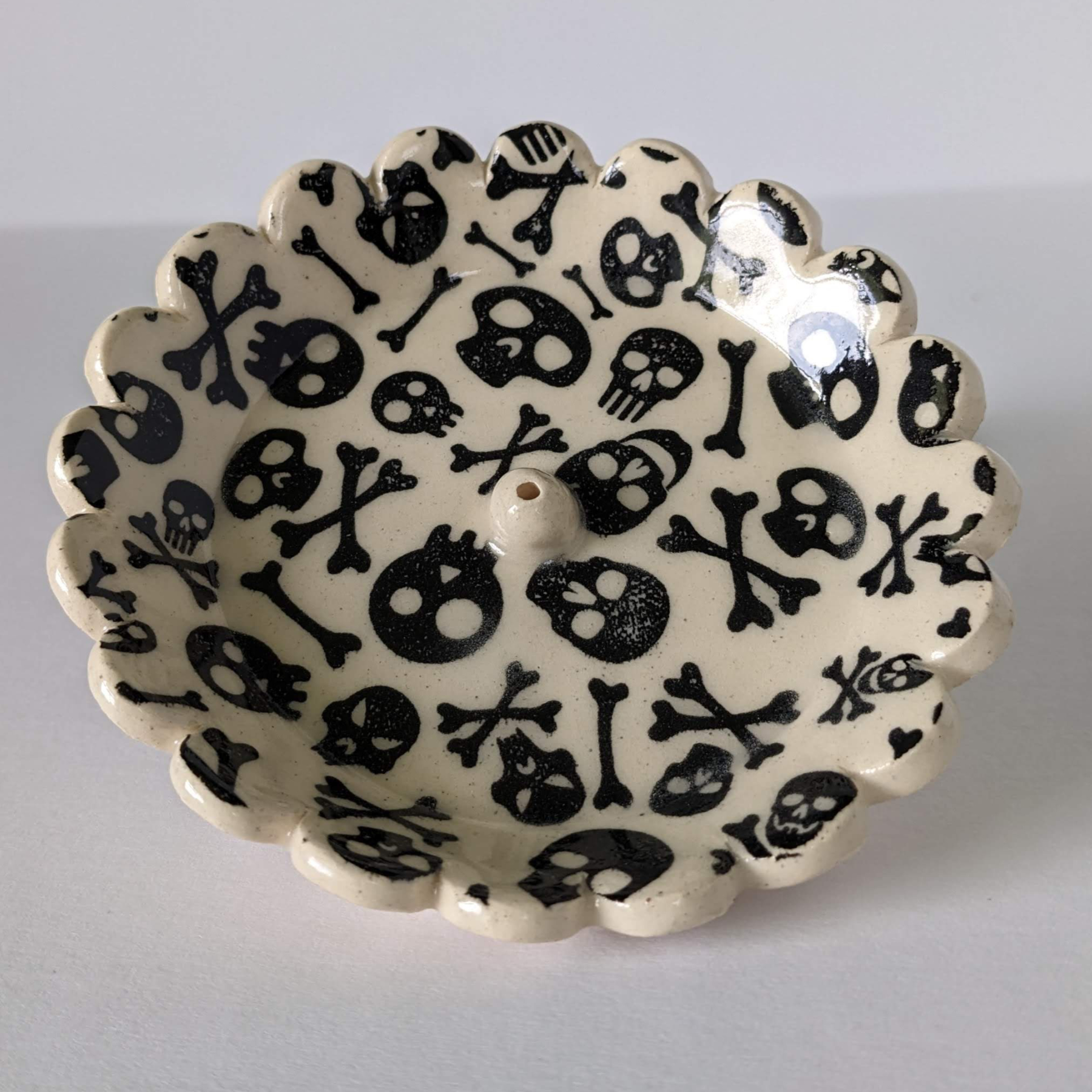 Ceramic incense holder